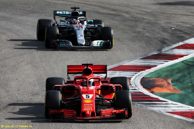 Себастьян Феттель и Льюис Хэмилтон