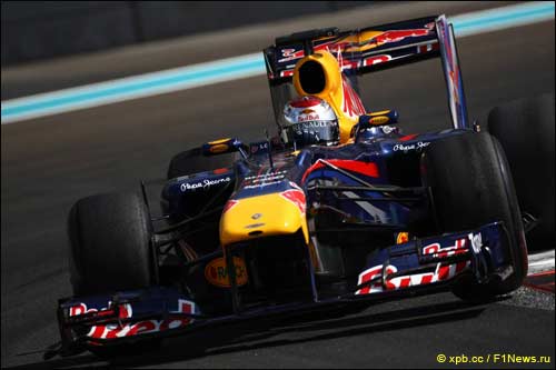 Себастьян Феттель на шинных тестах в Абу-Даби