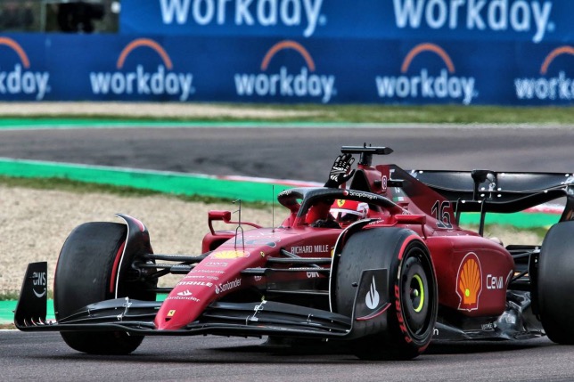 Шарль Леклер за рулём F1-75, фото XPB