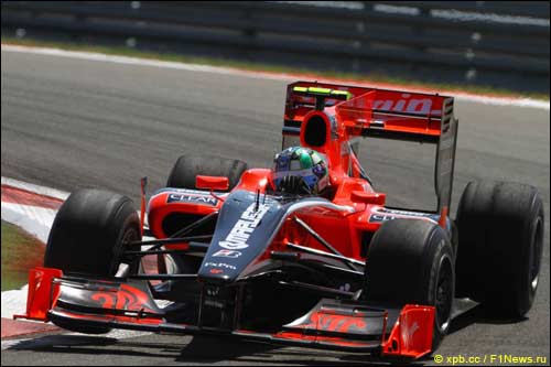 Virgin Racing. Лукас ди Грасси