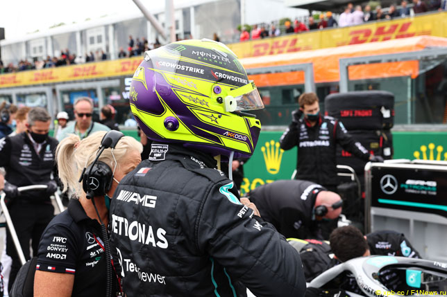 Льюис Хэмилтон