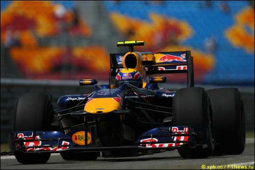 Марк Уэббер на тренировке в Истанбул-парке