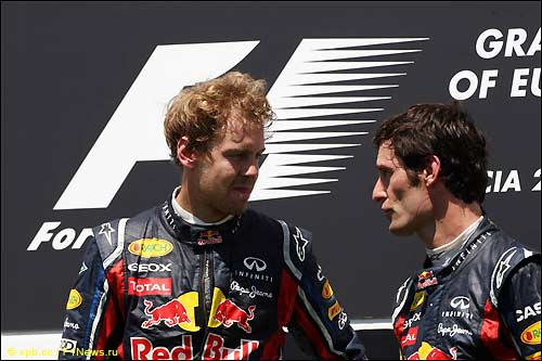 Марк Уэббер и Себастьян Феттель на подиуме Гран При Европы