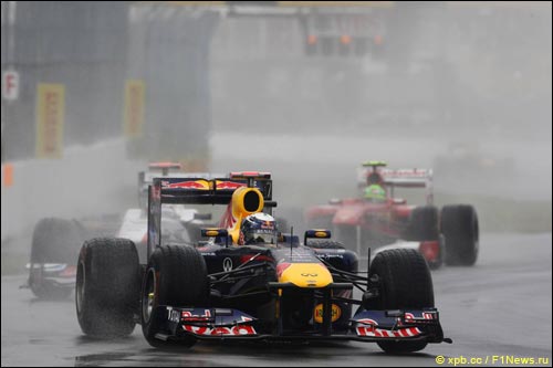 Себастьян Феттель лидирует на Гран При Канады 2011 года