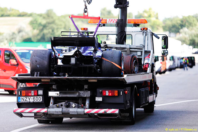 Машина Верляйна после аварии