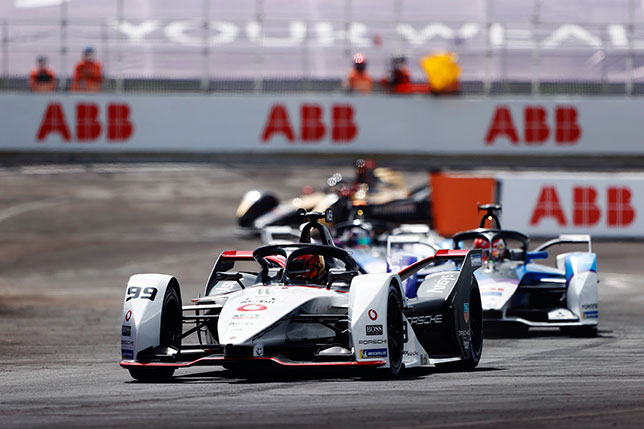 Паскаль Верляйн лидировал в Пуэбле от старта до финиша, но был дисквалифицирован, фото Формулы E