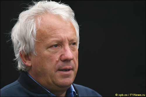 Чарли Уайтинг