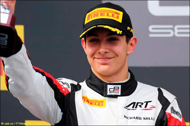 Эстебан Окон