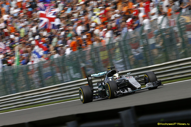 Льюис Хэмилтон на трассе Гран При Бельгии в 2016 году