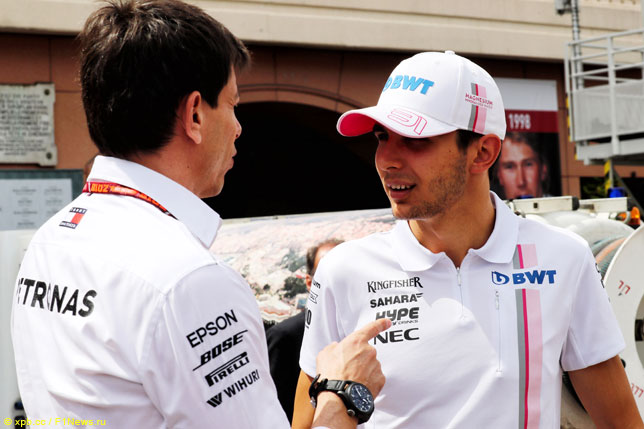 Тото Вольфф и Эстебан Окон