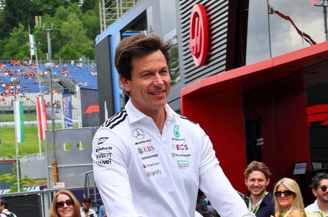 Тото Вольфф