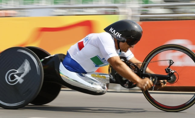 Алекс Дзанарди